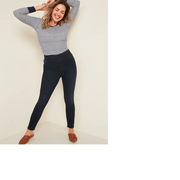 Old Navy Mid-Rise Super Skinny Black Pull-On Jeans for Women - Picture 1 of 4
